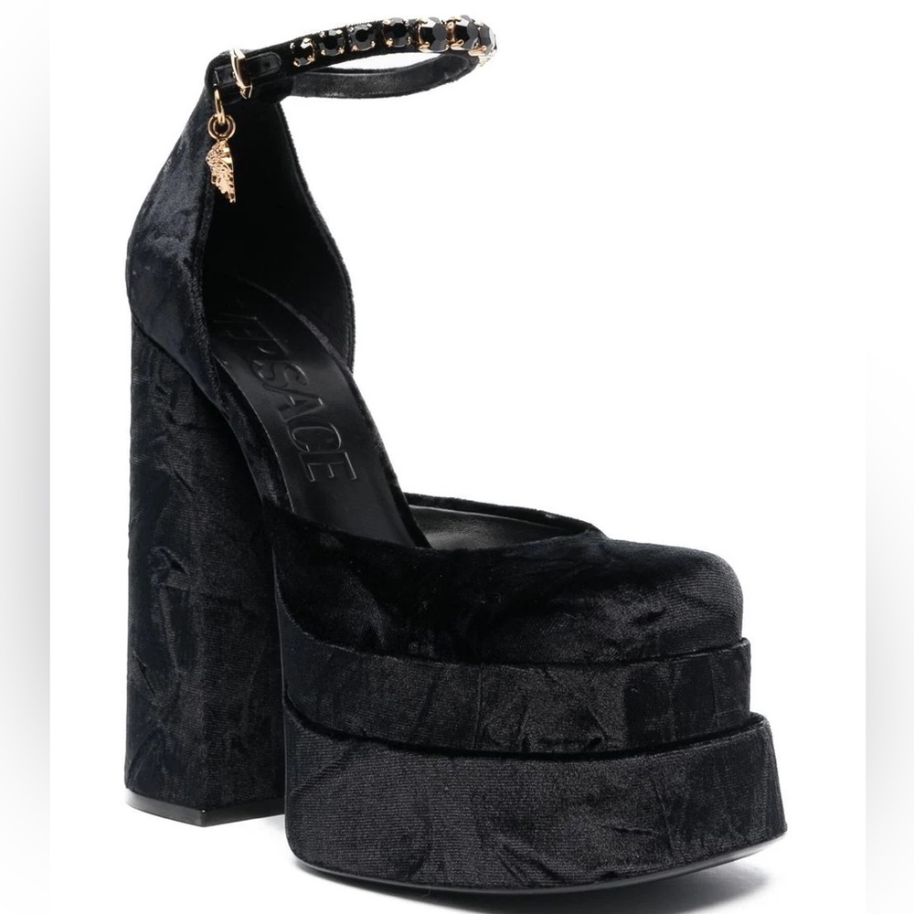 Versace Women's Medusa Aevitas Platform Pumps